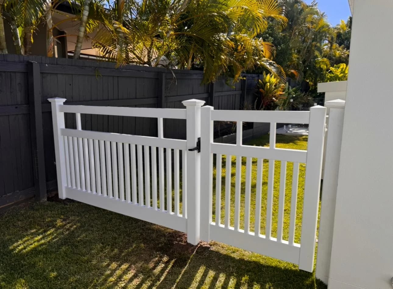 PVC Picket Fence